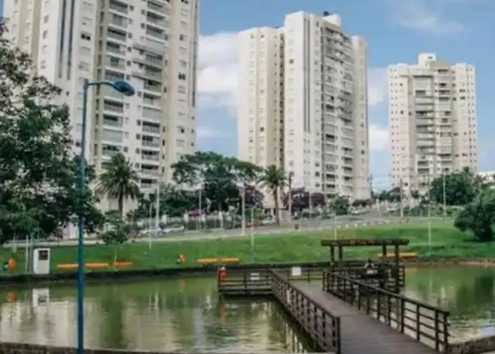 Bourbon 111 Apartamento *